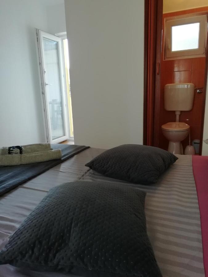 Apartman Ines ビビニェ エクステリア 写真