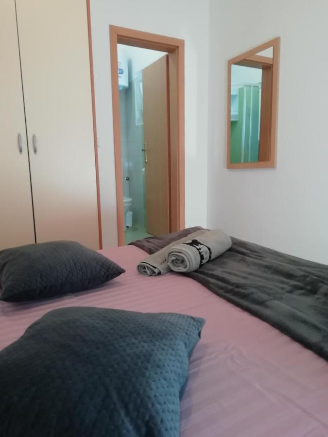 Apartman Ines ビビニェ エクステリア 写真