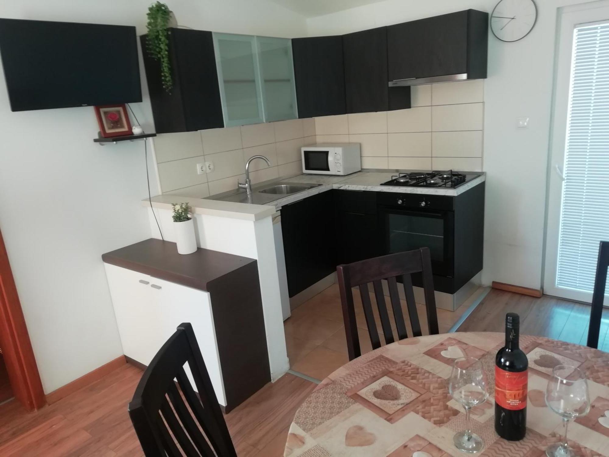Apartman Ines ビビニェ エクステリア 写真